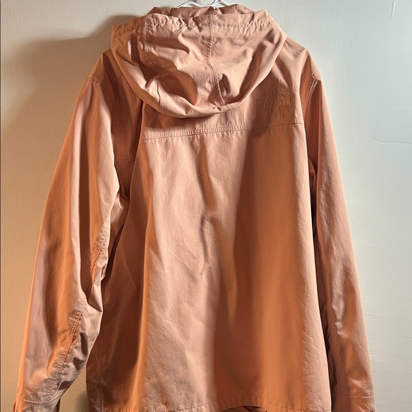 The North Face Men's salmon/peach color  Field Jacket - Picture 6 of 6